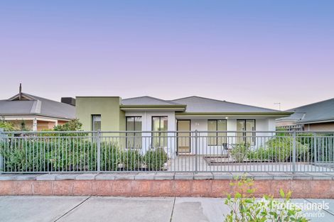 Property photo of 24 Weyba Turn Ellenbrook WA 6069