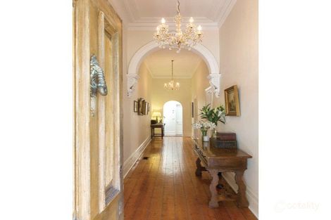 Property photo of 3 Narong Road Caulfield North VIC 3161