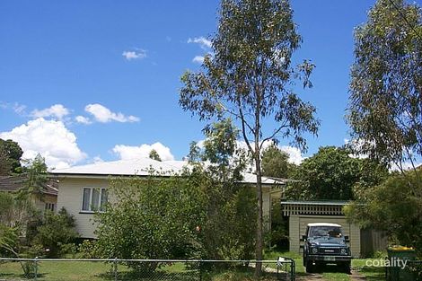 2a Green St, Booval, QLD 4304