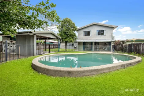 18 Banning Ave, Brinsmead, QLD 4870