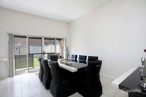 Property photo of 5/19 Chiswick Road Greenacre NSW 2190