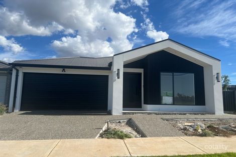 100 Mckinley Dr, Truganina, VIC 3029