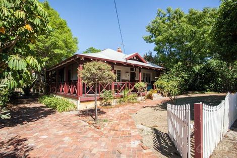6 Cobden St, Bayswater, WA 6053