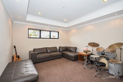 Property photo of 16 Pentecost Loop Southern River WA 6110