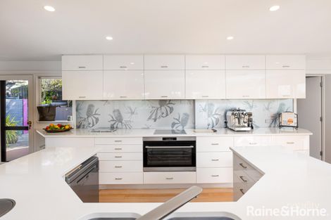 Property photo of 38 Dalkeith Avenue Lake Albert NSW 2650