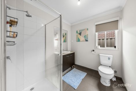 Property photo of 25 Statesman Circuit Cranbourne East VIC 3977