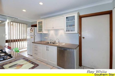 Property photo of 13 Ravenscroft Way Kelmscott WA 6111