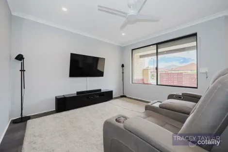 Property photo of 51 Ridgewood Boulevard Ridgewood WA 6030
