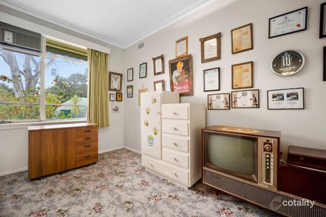 Property photo of 3 Maxine Court Mount Waverley VIC 3149