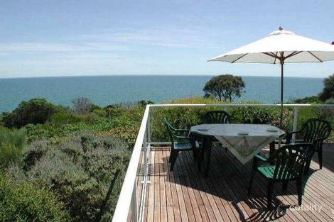 19 Two Bays Cres, Mount Martha, VIC 3934