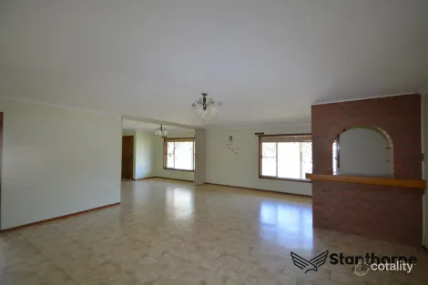 Property photo of 44 Greenup Street Stanthorpe QLD 4380