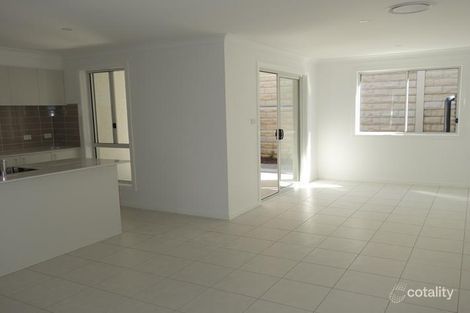 Property photo of 35 Highland Close Macquarie Links NSW 2565