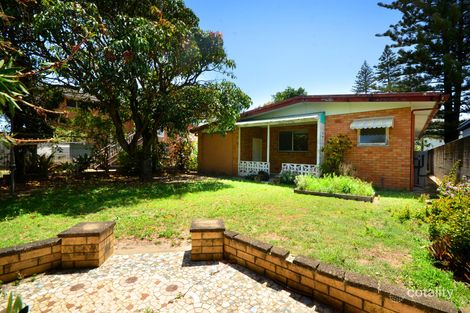 Property photo of 122 Seagull Avenue Mermaid Beach QLD 4218