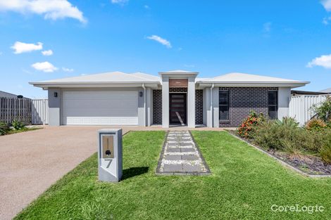 Property photo of 7 Regatta Court Pialba QLD 4655