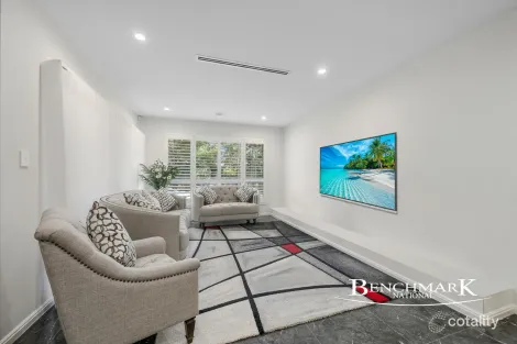 Property photo of 50 Jackson Crescent Elderslie NSW 2570