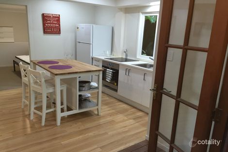 Property photo of 4 Boomerang Road St Lucia QLD 4067