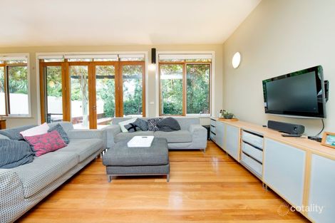 Property photo of 14 Fuller Street Essendon VIC 3040