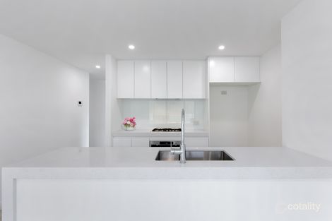 Property photo of 28/69 Pittwater Road Manly NSW 2095