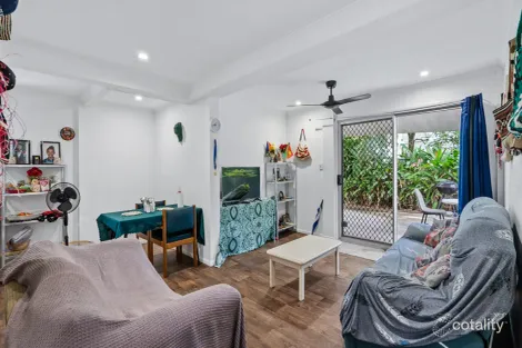 Property photo of 16 Nelson Street Bungalow QLD 4870