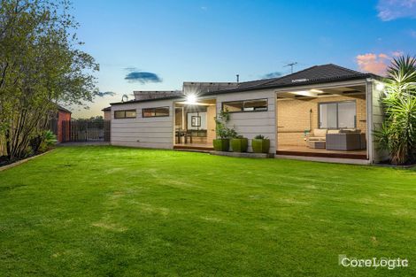 Property photo of 13 Thornbill Circuit Pakenham VIC 3810