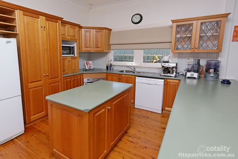 Property photo of 4 Darlow Street Wagga Wagga NSW 2650