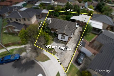 Property photo of 10 Prunus Grove Doveton VIC 3177