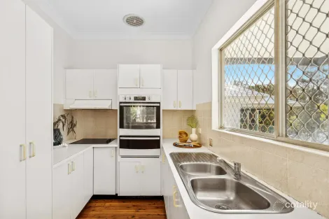 Property photo of 5 Winbin Crescent Gwandalan NSW 2259