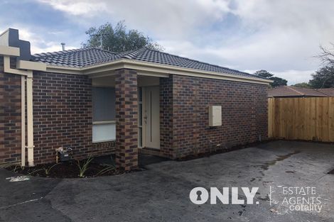 4/12 John St, Pakenham, VIC 3810