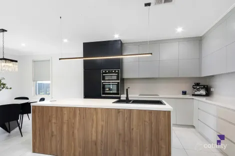 Property photo of 18 Bettina Court Greenacre NSW 2190
