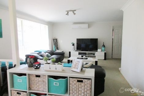 Property photo of 7 Springvale Circuit Cameron Park NSW 2285