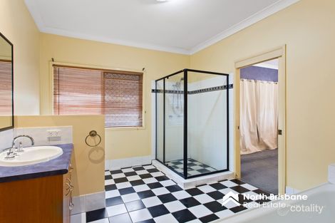 Property photo of 45 Highlands Drive Narangba QLD 4504