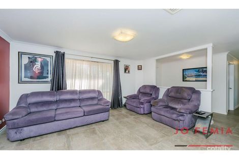 Property photo of 2/17 Lorikeet Court Stirling WA 6021