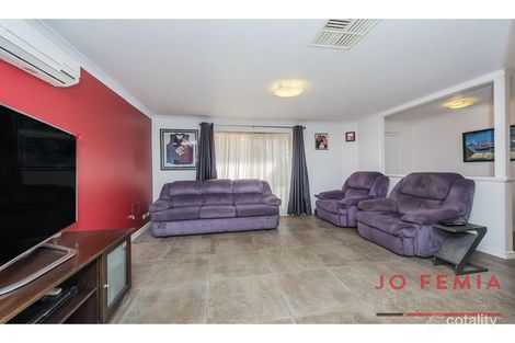 Property photo of 2/17 Lorikeet Court Stirling WA 6021