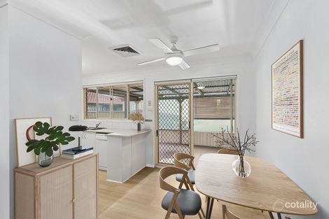 Property photo of 4 Quinton Close Rutherford NSW 2320