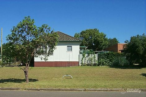 8 Cutcliffe Ave, Regents Park, NSW 2143