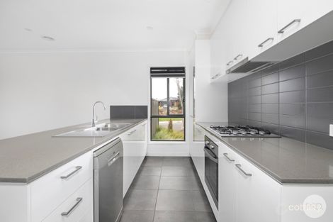 Property photo of 13 Buchanan Drive Lucas VIC 3350