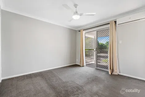 Property photo of 16/6 Mactier Drive Boronia Heights QLD 4124