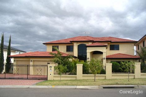 Property photo of 8 Thistle Circuit Green Valley NSW 2168