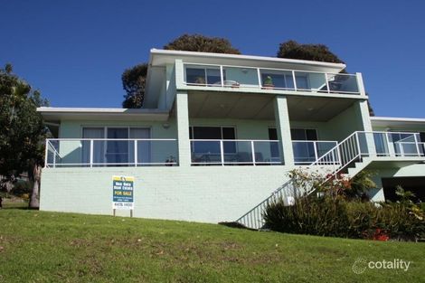 1/1 Warbler Cres, North Narooma, NSW 2546