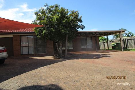 1/9 Hoya Ct, Labrador, QLD 4215