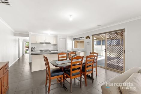 Property photo of 10 Akoonah Court Burnside VIC 3023