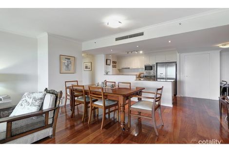 Property photo of 32/1-9 Hughes Avenue Main Beach QLD 4217