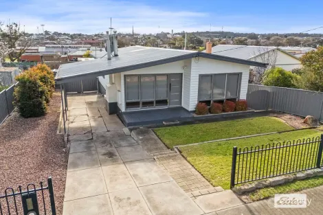 9 Shirreff St, Stawell, VIC 3380