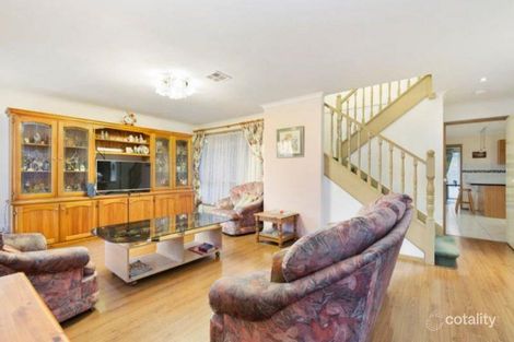 Property photo of 8 Cavanagh Close Hoppers Crossing VIC 3029