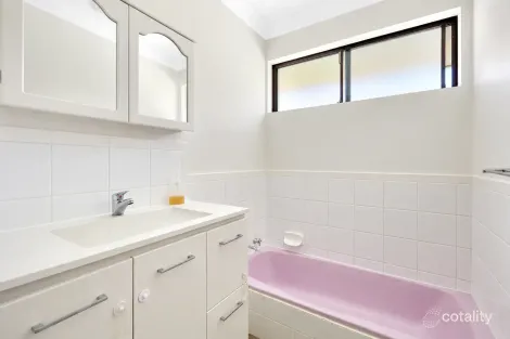 Property photo of 5A Vanda Place Maddington WA 6109