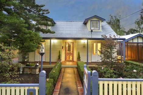 17 Heather Gr, Nunawading, VIC 3131