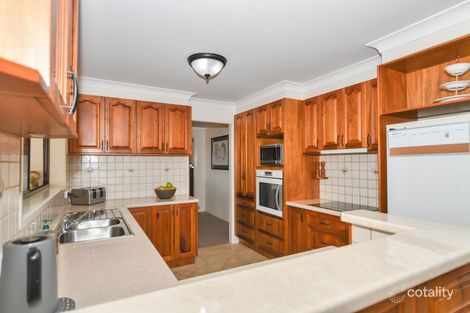 Property photo of 3 Lomas Close Kelso NSW 2795