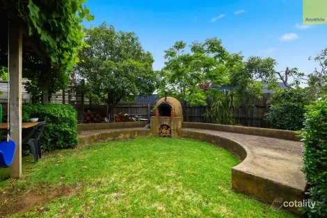 Property photo of 2 Lorna Street Bacchus Marsh VIC 3340