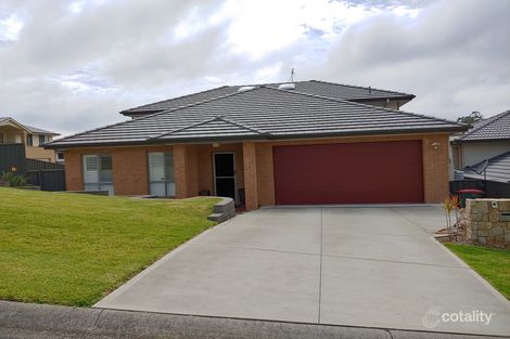 Property photo of 5 Fitzwilliam Circuit Macquarie Hills NSW 2285