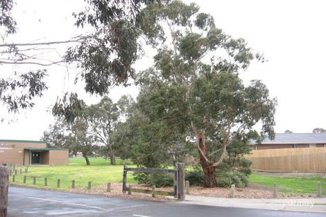 996 High Street Rd, Glen Waverley, VIC 3150